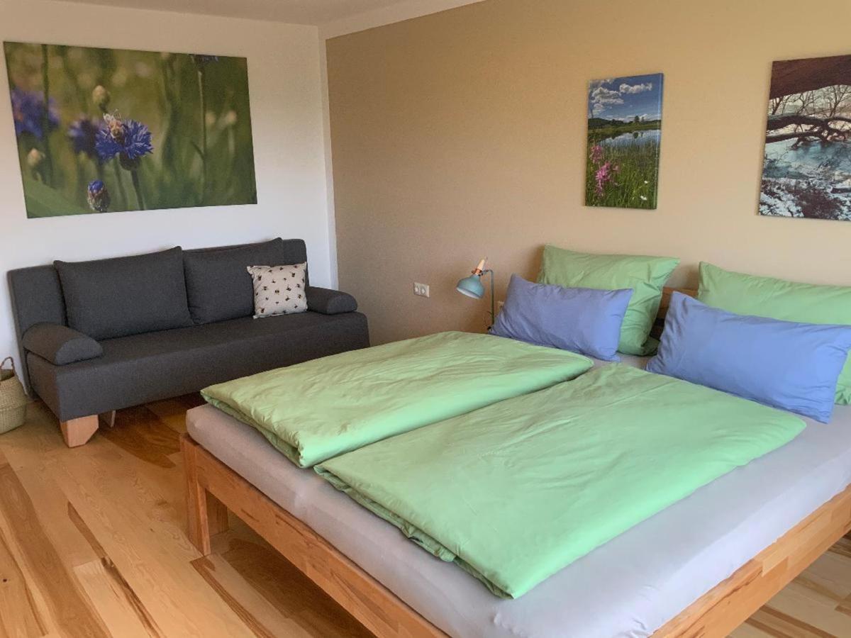 Naturspiel Appartement Posing